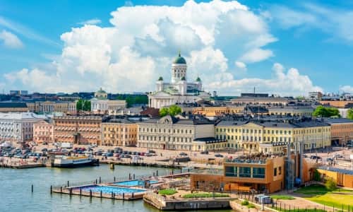 Finlandia - Helsinki - catedral y mercado